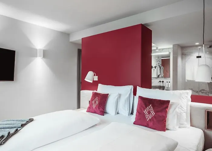 Отель The Secret 4*