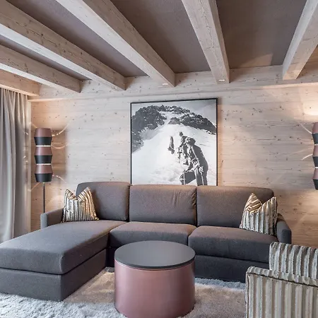 The Secret Hotel 4*