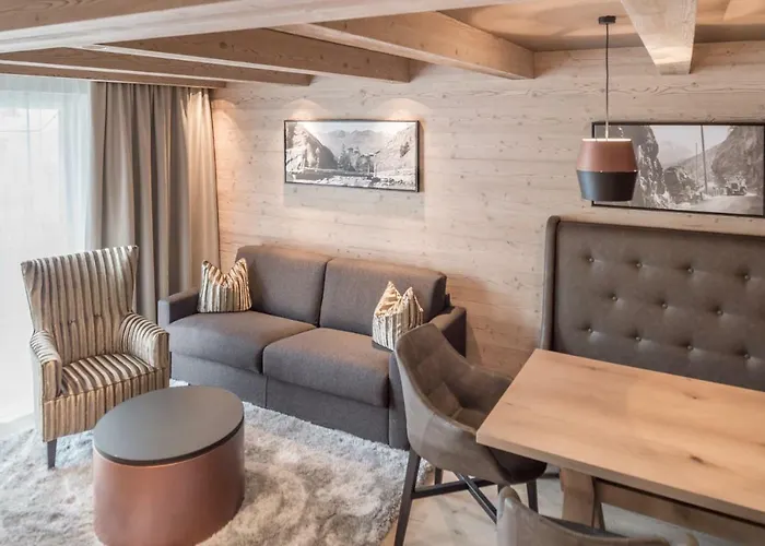 The Secret Hotel 4*